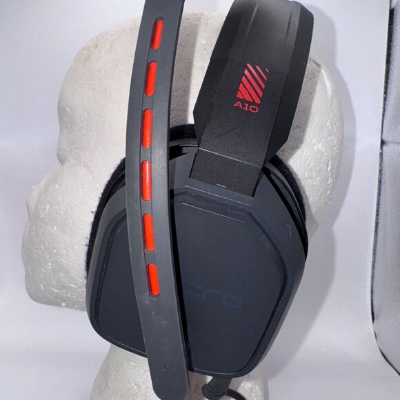 Astro A10 Wired Gaming Headset for Xbox PS5 PC - Red (/RT6-14607-A10G01PC-UG) - Picture 2 of 9